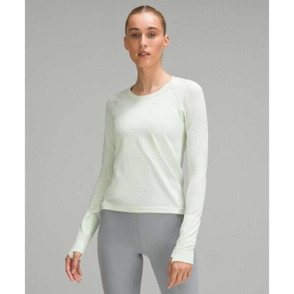 lululemon athletica Tops - EUC Lululemon Swiftly Tech Long-Sleeve Shirt 2.0 Race Length Kohlrabi Green Sz 8